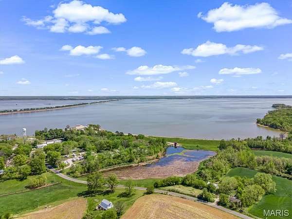5 Acres of Land with Home for Sale in Keyesport, Illinois