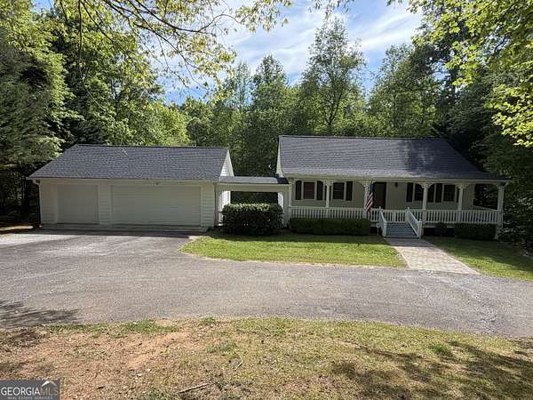 2.32 Acres of Land with Home for Sale in Demorest, Georgia