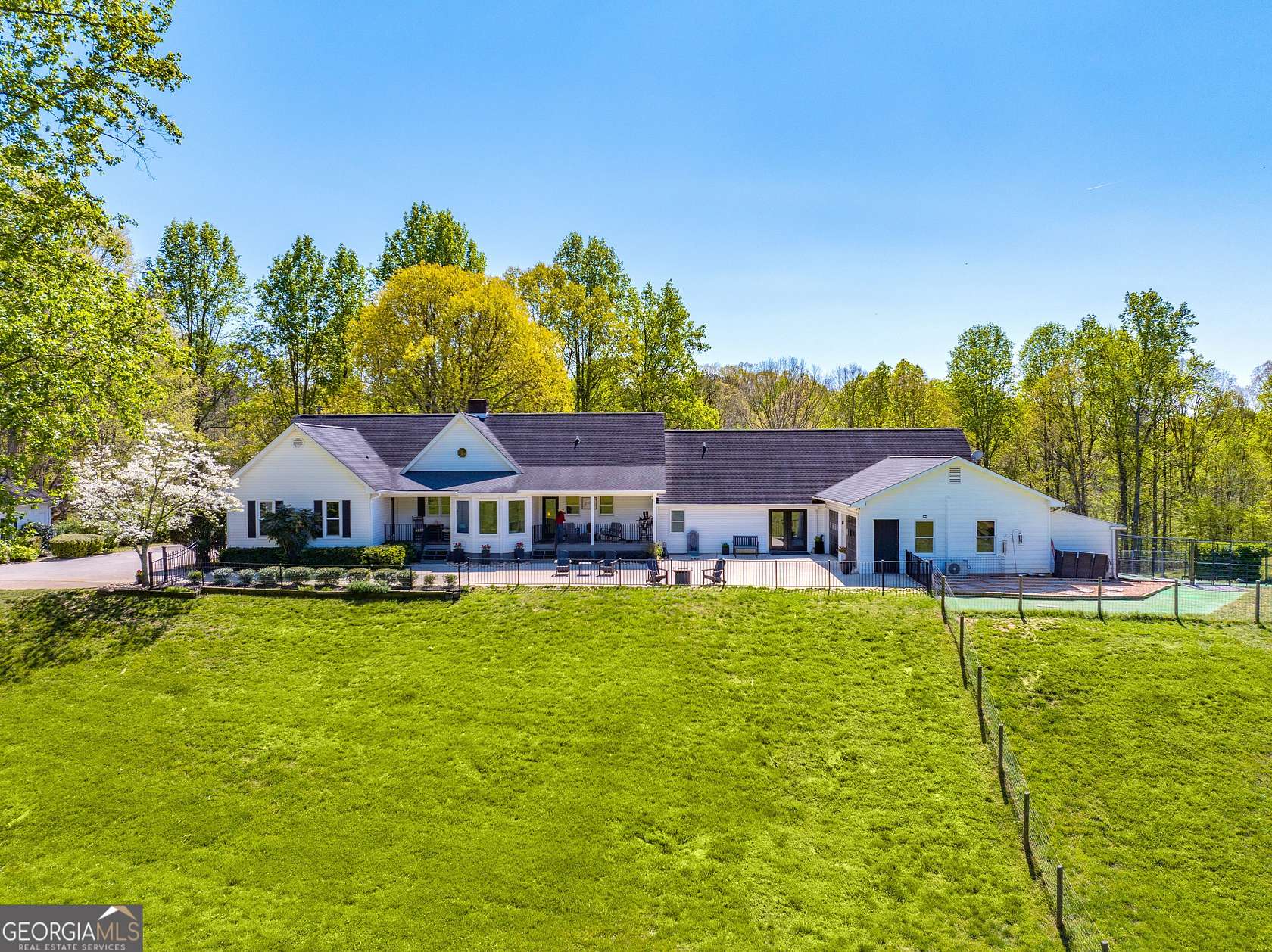 21.4 Acres of Agricultural Land with Home for Sale in Murrayville, Georgia