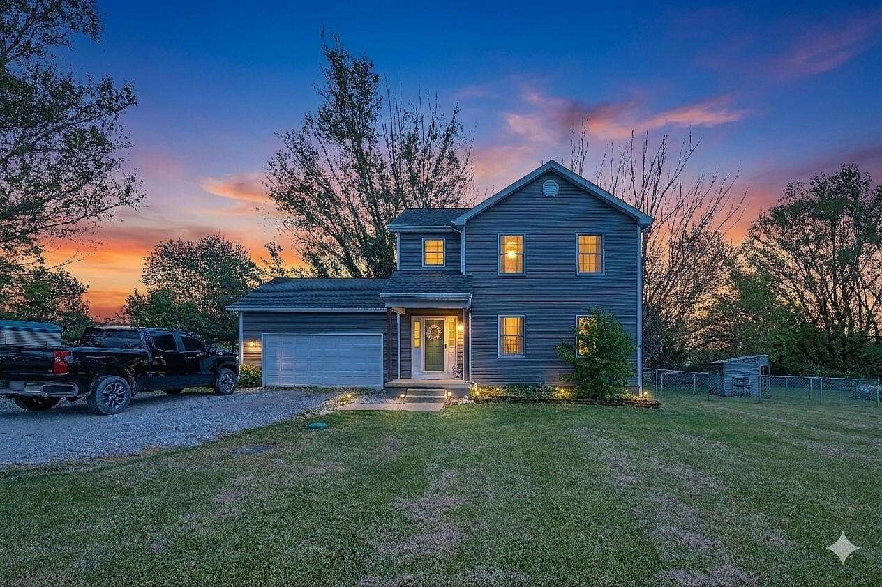 2 Acres of Land with Home for Sale in Circleville, Ohio