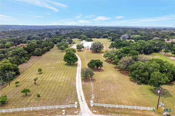 4.15 Acres of Land with Home for Sale in Killeen, Texas