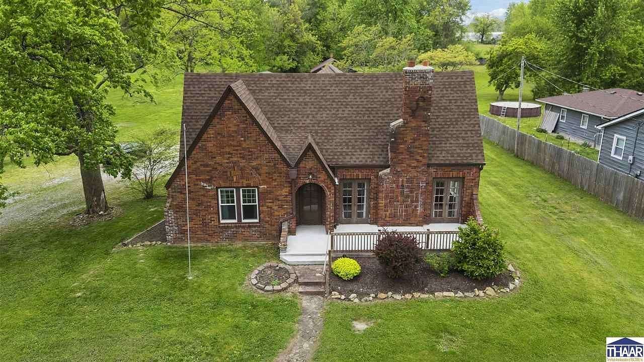 2.17 Acres of Land with Home for Sale in Brazil, Indiana