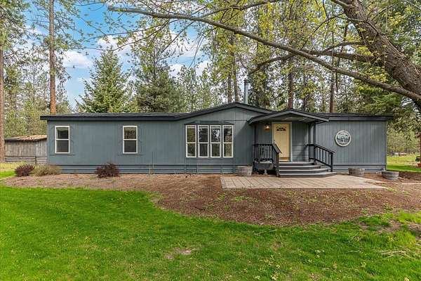 5 Acres of Land with Home for Sale in Nine Mile Falls, Washington