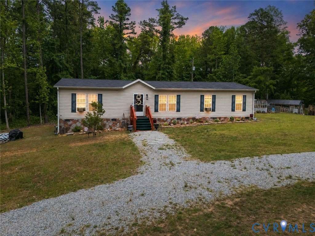 4.6 Acres of Land with Home for Sale in Chase City, Virginia