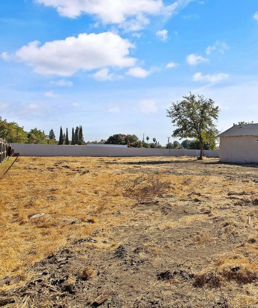 0.18 Acres of Residential Land for Sale in Visalia, California