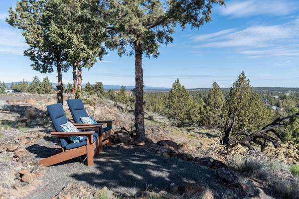 6.43 Acres of Land for Sale in Terrebonne, Oregon