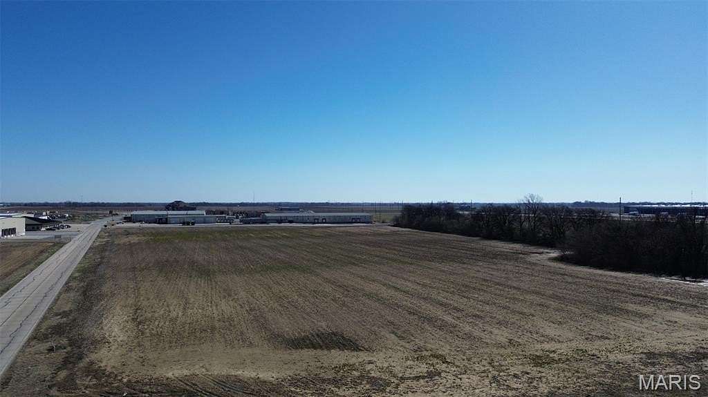 15.5 Acres of Mixed-Use Land for Sale in Sikeston, Missouri