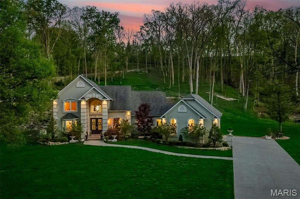 3 Acres of Land with Home for Sale in St. Louis, Missouri