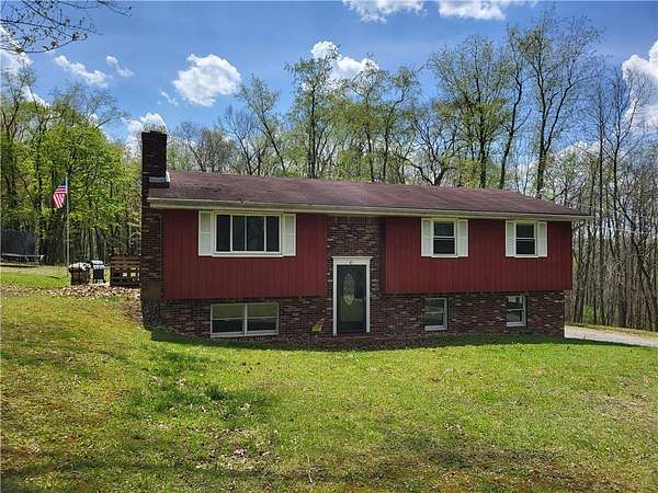 3.5 Acres of Land with Home for Sale in Hanover Township, Pennsylvania