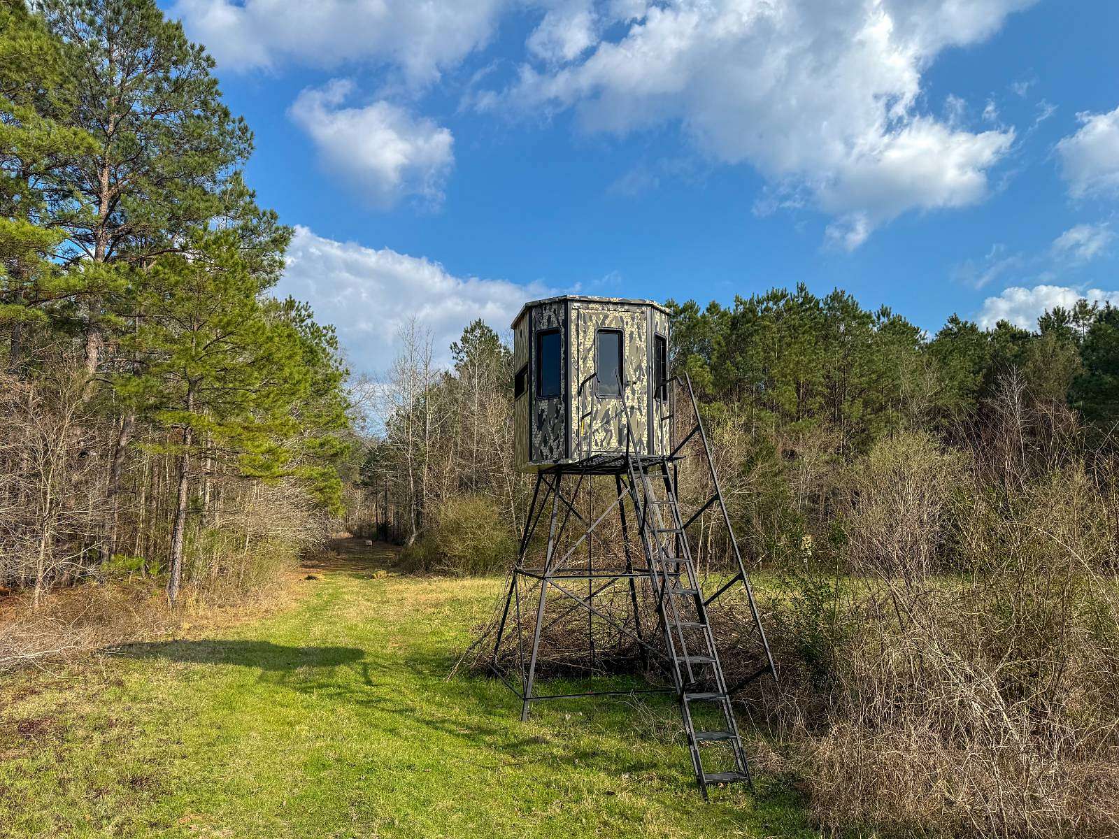 116 Acres of Recreational Land for Sale in De Berry, Texas