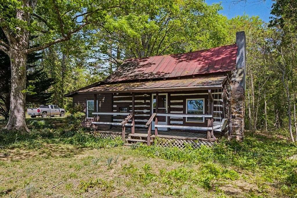 1 Acre of Land with Home for Sale in Halifax, Virginia