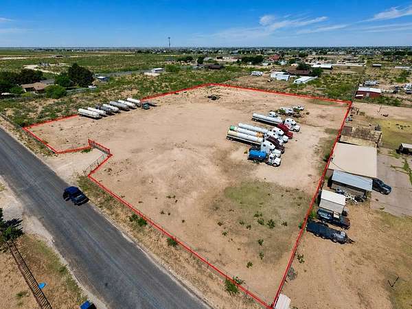 2.85 Acres of Mixed-Use Land for Sale in Odessa, Texas