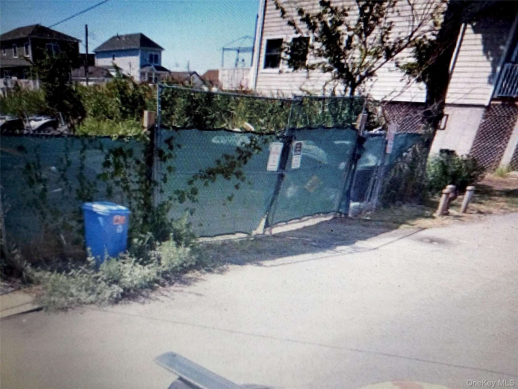 0.07 Acres of Land for Sale in Hamilton Beach, New York