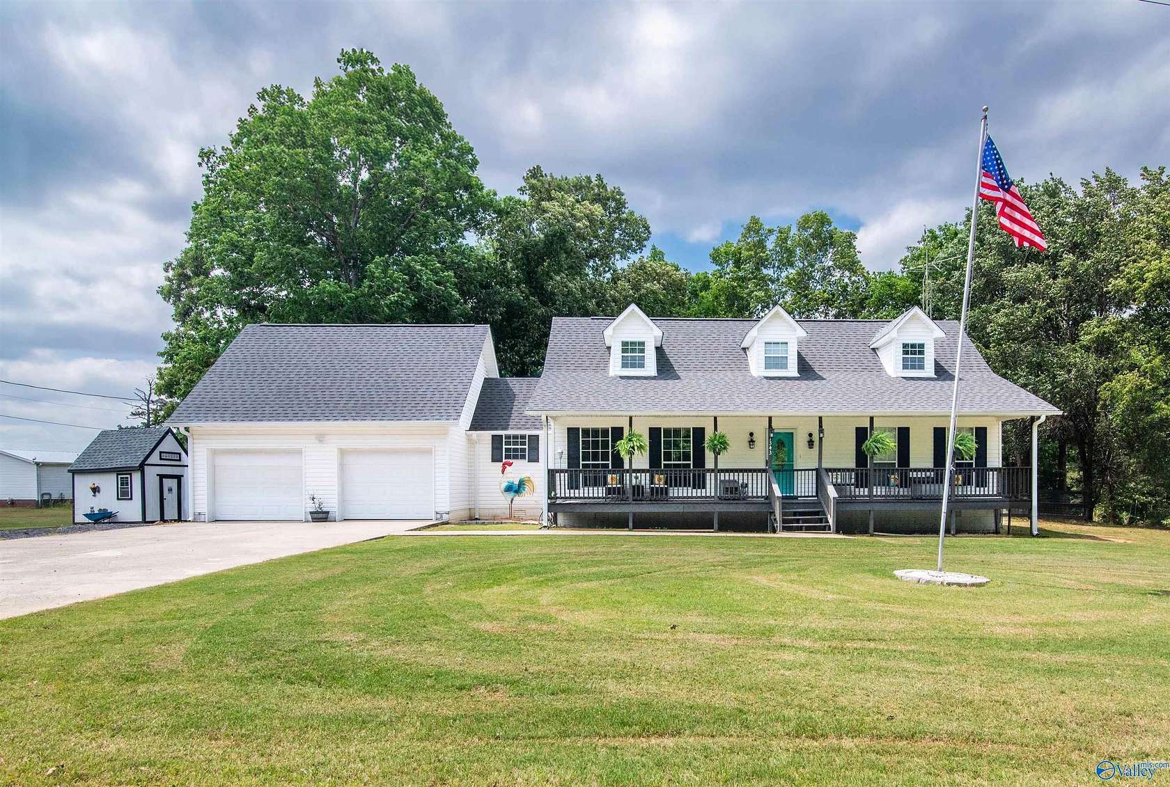 2 Acres of Land with Home for Sale in Danville, Alabama
