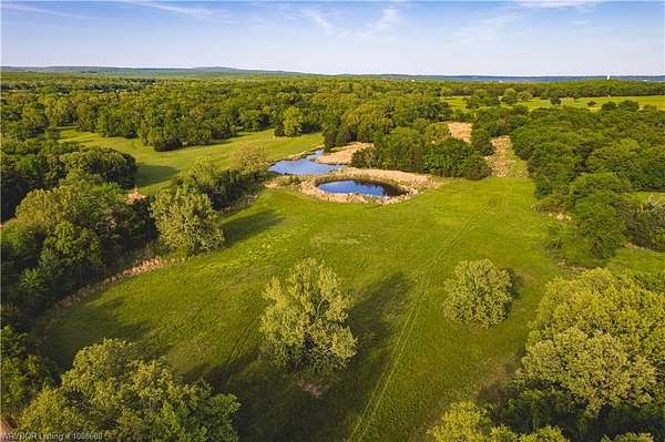 20 Acres of Agricultural & Residential Land for Sale in Sallisaw, Oklahoma
