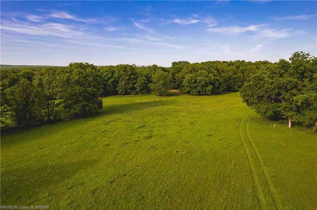 20 Acres of Agricultural & Residential Land for Sale in Sallisaw, Oklahoma