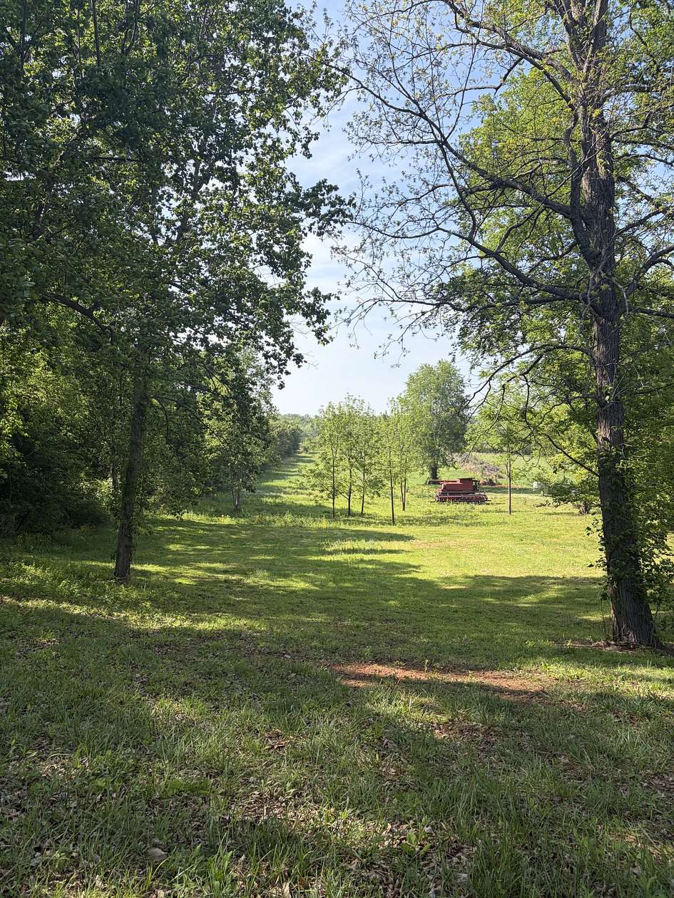 7.26 Acres of Residential Land for Sale in McMinnville, Tennessee