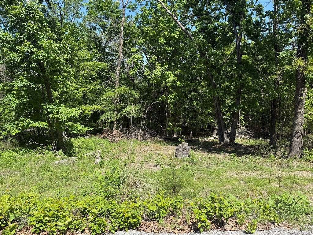0.9 Acres of Residential Land for Sale in Holiday Island, Arkansas