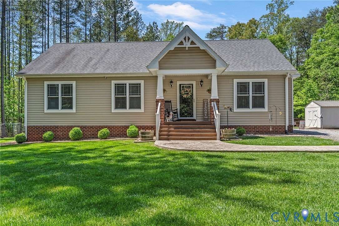 1.9 Acres of Land with Home for Sale in Bumpass, Virginia