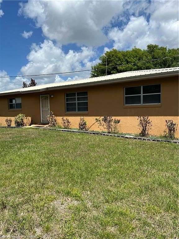 5 Acres of Land with Home for Sale in Lake Placid, Florida