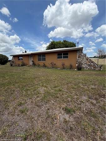 5 Acres of Land with Home for Sale in Lake Placid, Florida