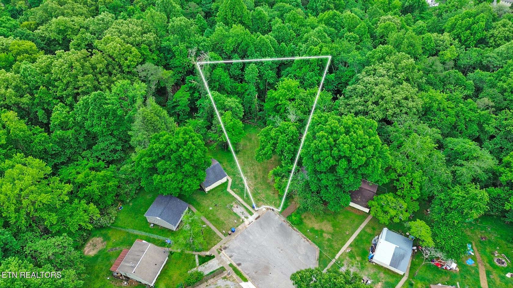 0.4 Acres of Residential Land for Sale in Oak Ridge, Tennessee