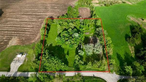 2.25 Acres of Residential Land for Sale in Easton, Kansas