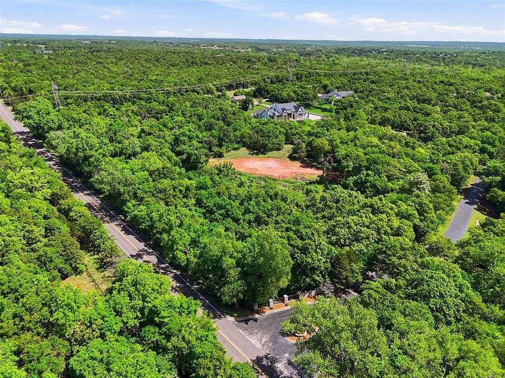 7 Acres of Residential Land for Sale in Arcadia, Oklahoma
