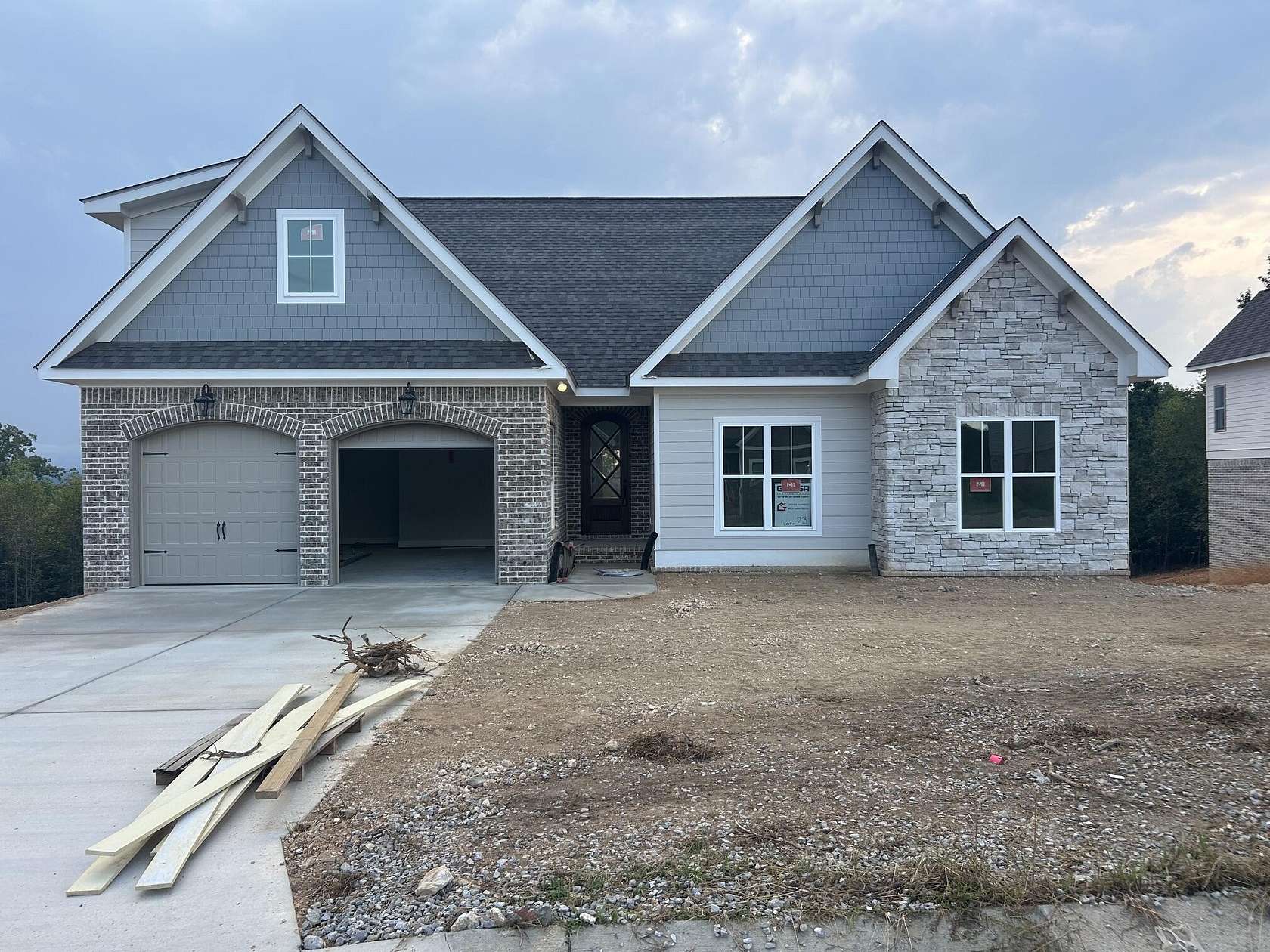 1.55 Acres of Land with Home for Sale in Soddy-Daisy, Tennessee