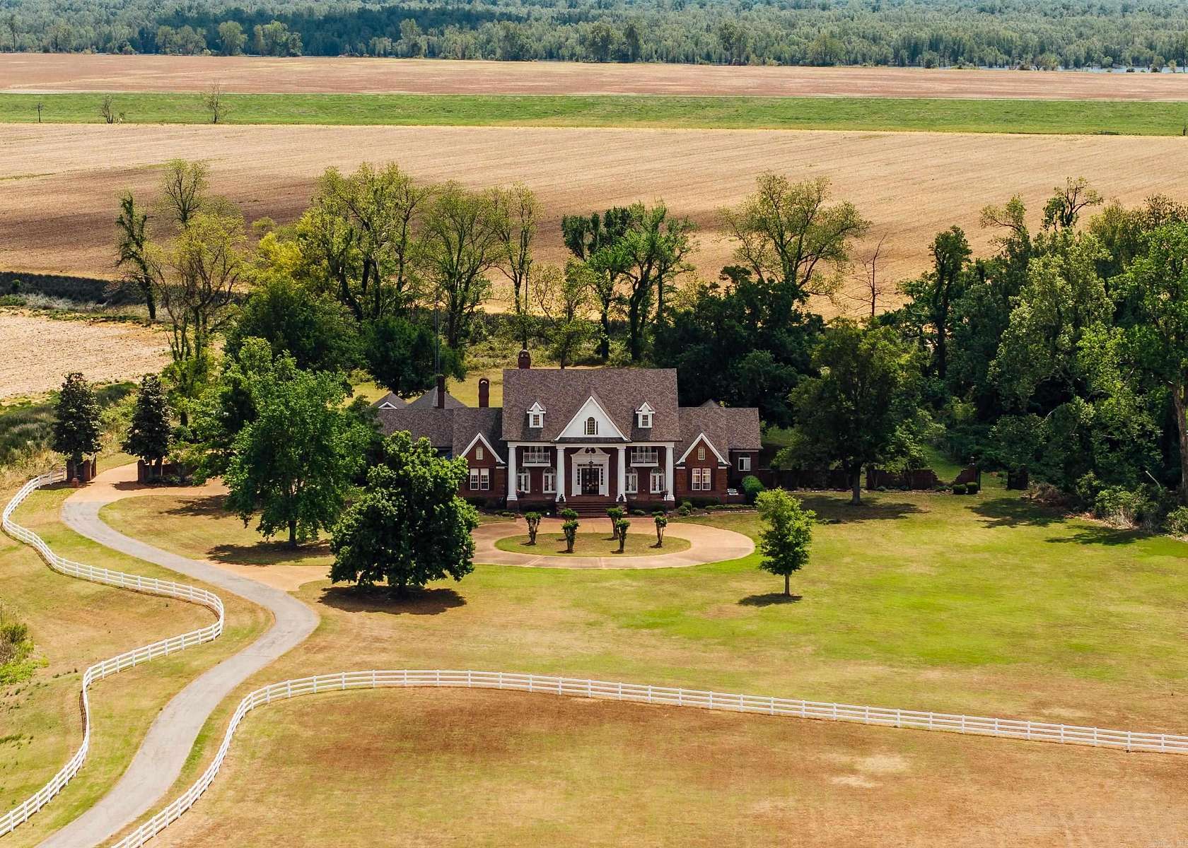 50 Acres of Agricultural Land with Home for Sale in Elaine, Arkansas