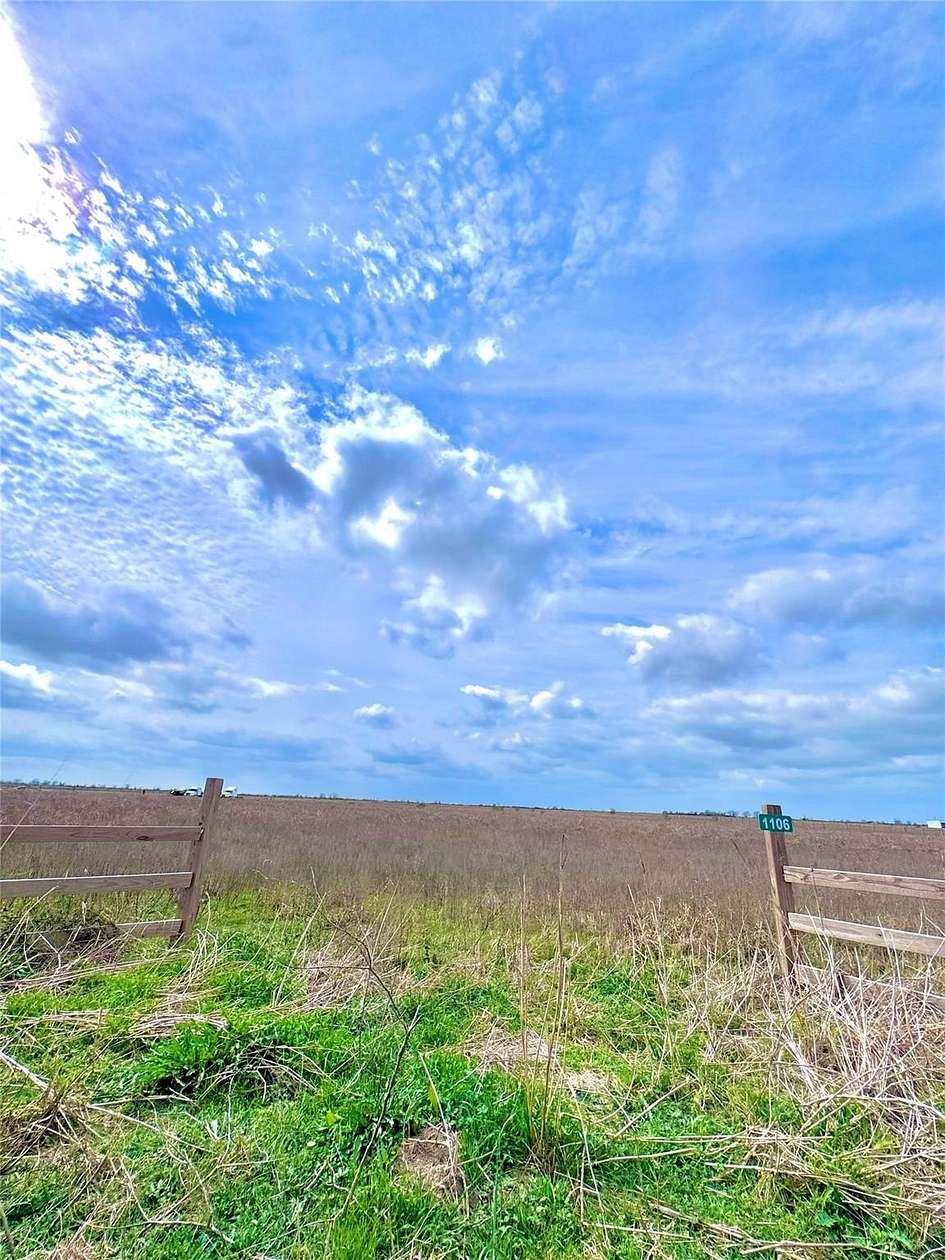 10.7 Acres of Land for Sale in Eagle Lake, Texas