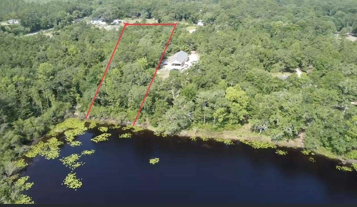 1.47 Acres of Residential Land for Sale in Crawfordville, Florida