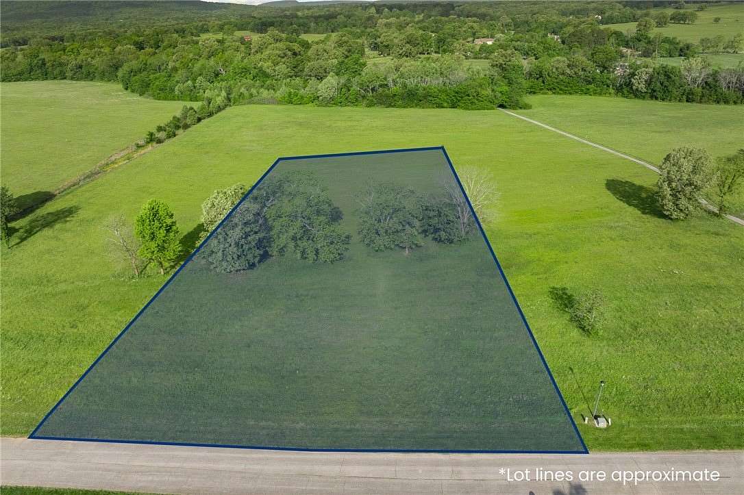 2.28 Acres of Residential Land for Sale in Harrison, Arkansas