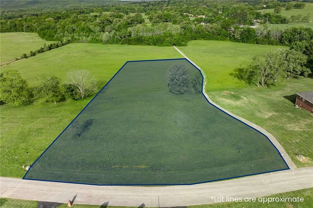 2.8 Acres of Residential Land for Sale in Harrison, Arkansas