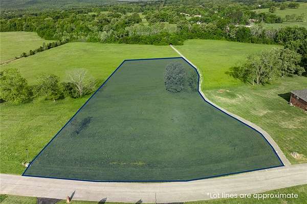 2.8 Acres of Residential Land for Sale in Harrison, Arkansas