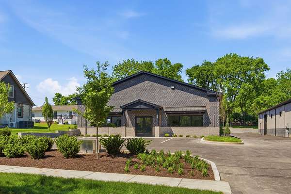 0.45 Acres of Mixed-Use Land for Sale in Hendersonville, Tennessee