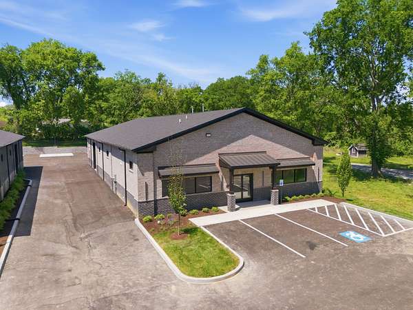 0.45 Acres of Mixed-Use Land for Sale in Hendersonville, Tennessee