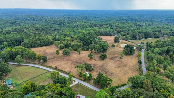 5.1 Acres of Residential Land for Sale in Kingston Springs, Tennessee