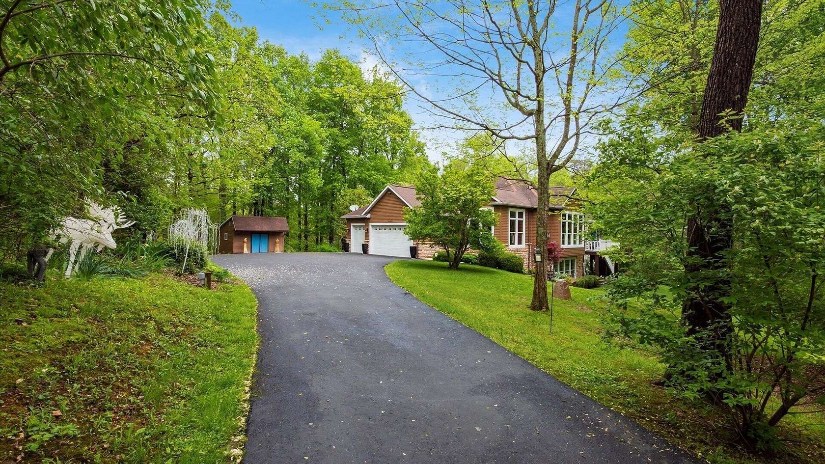 6.37 Acres of Land with Home for Sale in Sugar Grove, Ohio