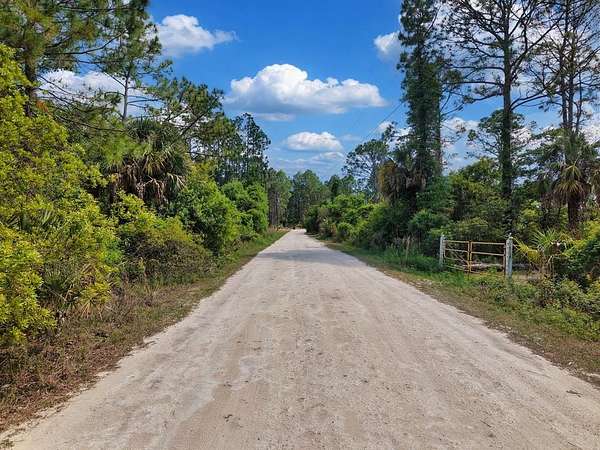1.2 Acres of Residential Land for Sale in Cedar Key, Florida