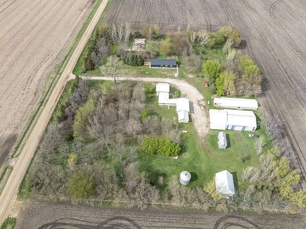 6 Acres of Land with Home for Sale in Terril, Iowa