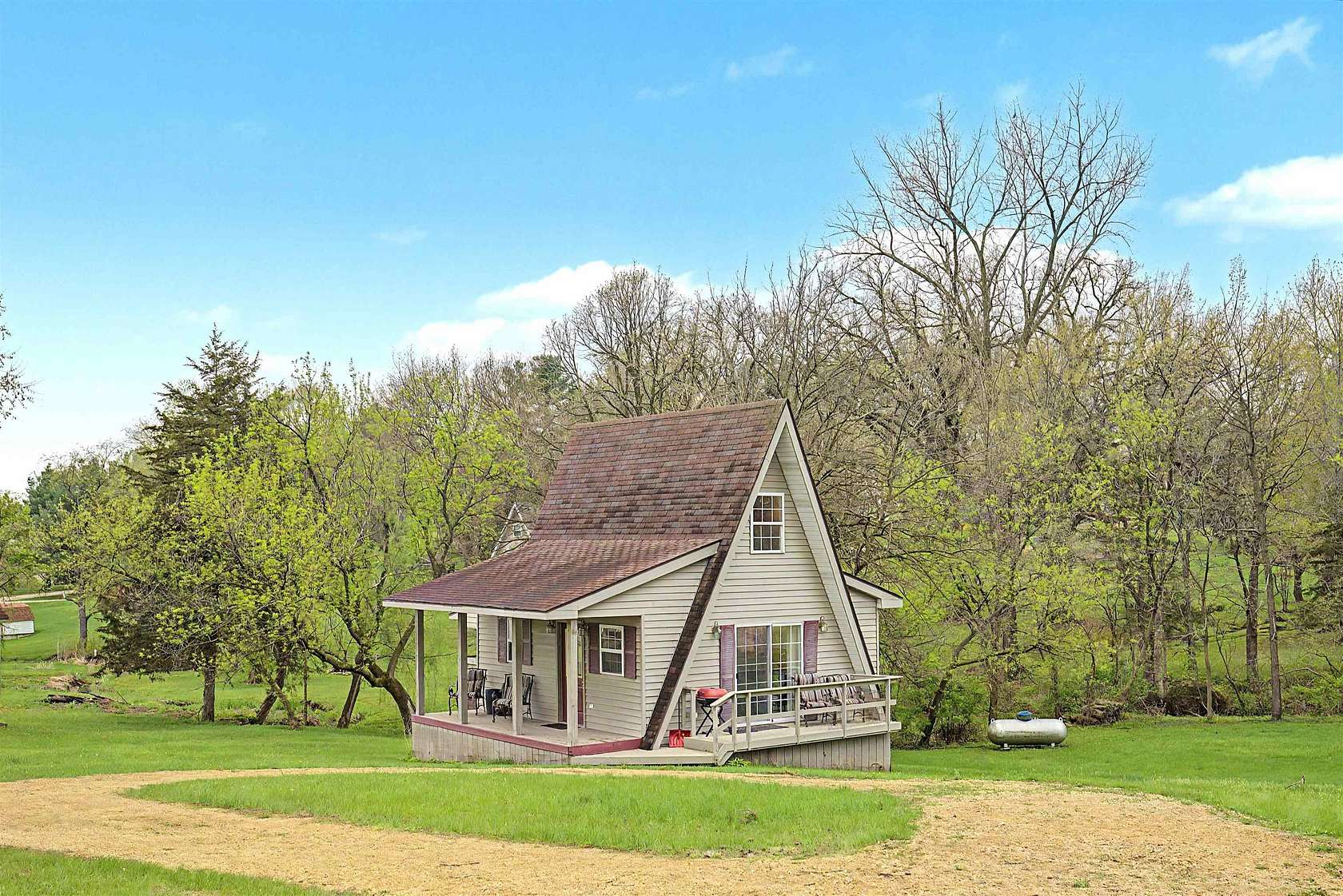 0.69 Acres of Land with Home for Sale in Elizabeth, Illinois
