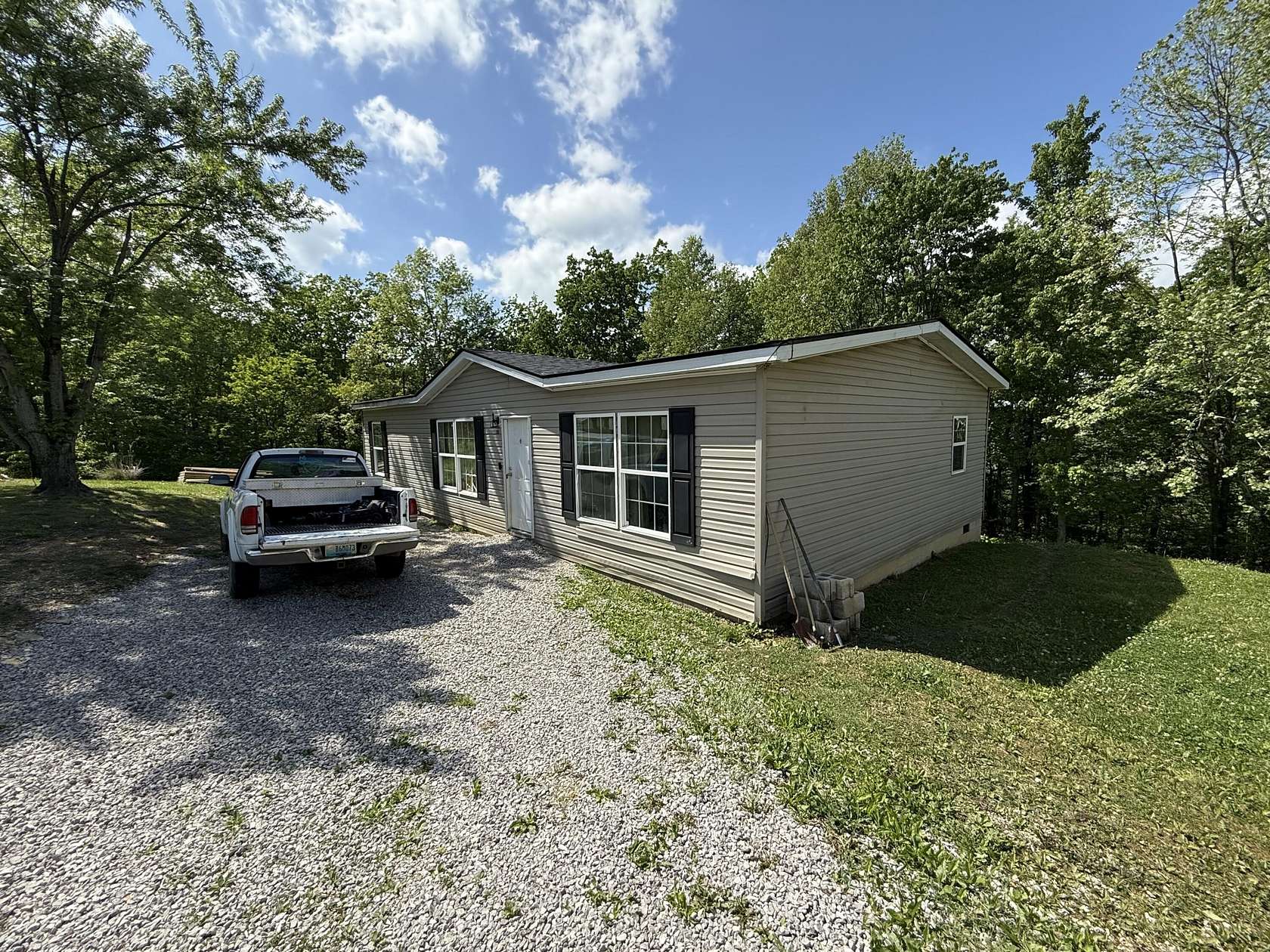 2.17 Acres of Land with Home for Sale in Frenchburg, Kentucky
