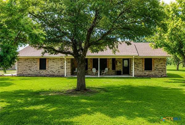 2 Acres of Land with Home for Sale in Waco, Texas