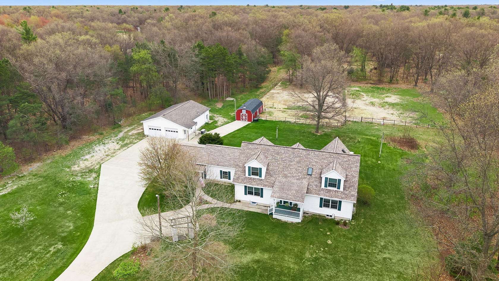 10 Acres of Land with Home for Sale in Muskegon, Michigan