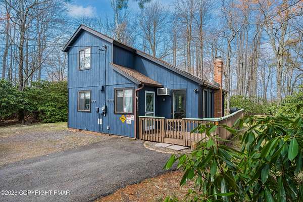 3.15 Acres of Land with Home for Sale in Long Pond, Pennsylvania