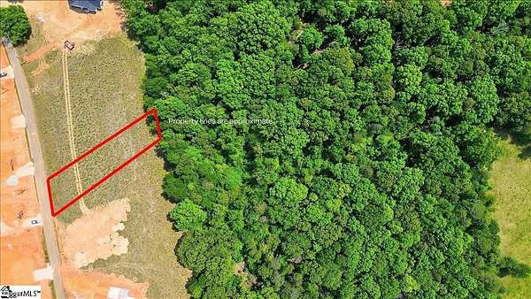 1.75 Acres of Residential Land for Sale in Chesnee, South Carolina