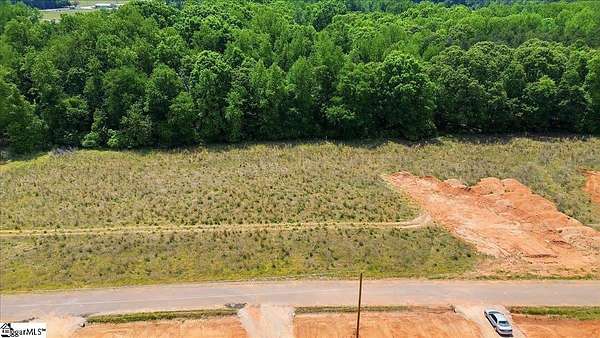1.73 Acres of Residential Land for Sale in Chesnee, South Carolina