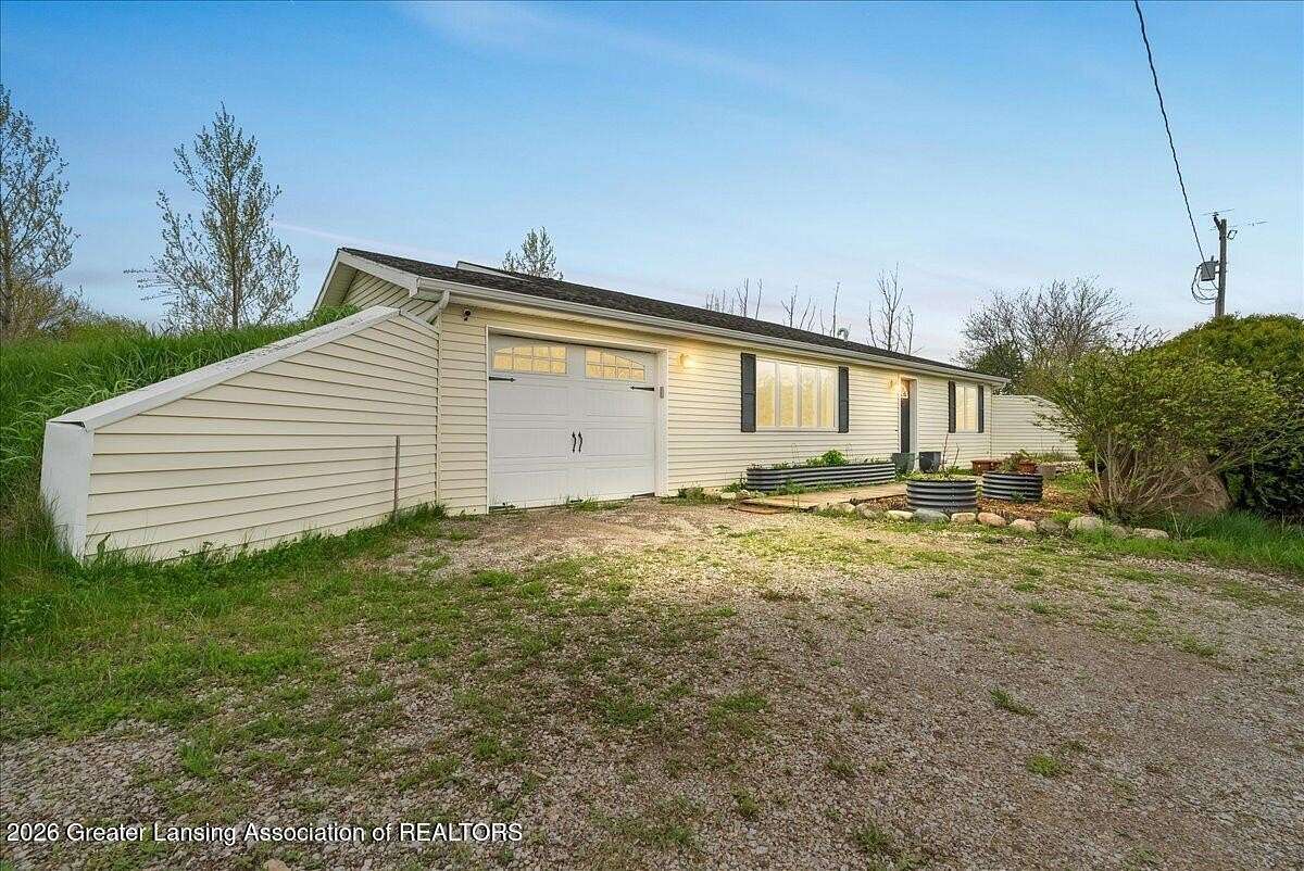 3.22 Acres of Land with Home for Sale in Eaton Rapids, Michigan