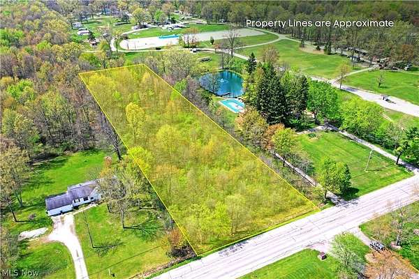 2.38 Acres of Residential Land for Sale in Warren, Ohio
